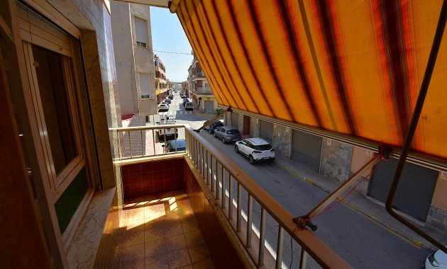 Herverkoop - Herenhuis -
Rojales - Rojales - Village