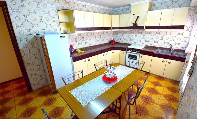 Herverkoop - Herenhuis -
Rojales - Rojales - Village