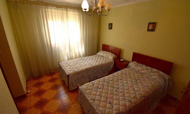 Herverkoop - Herenhuis -
Rojales - Rojales - Village