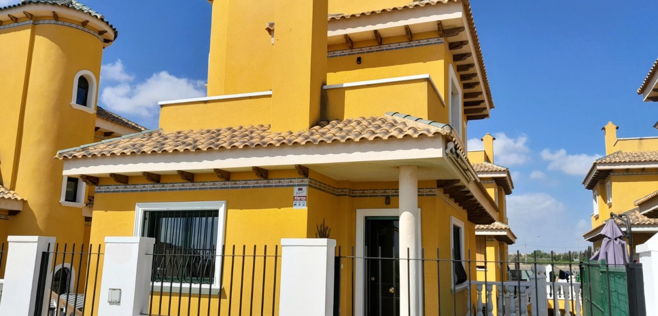 Herverkoop - Detached Villa -
Ciudad Quesada - Lo Marabu