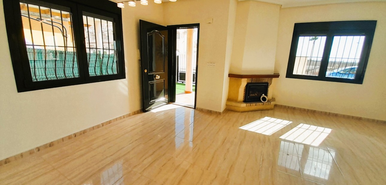 Herverkoop - Detached Villa -
Ciudad Quesada - Lo Marabu