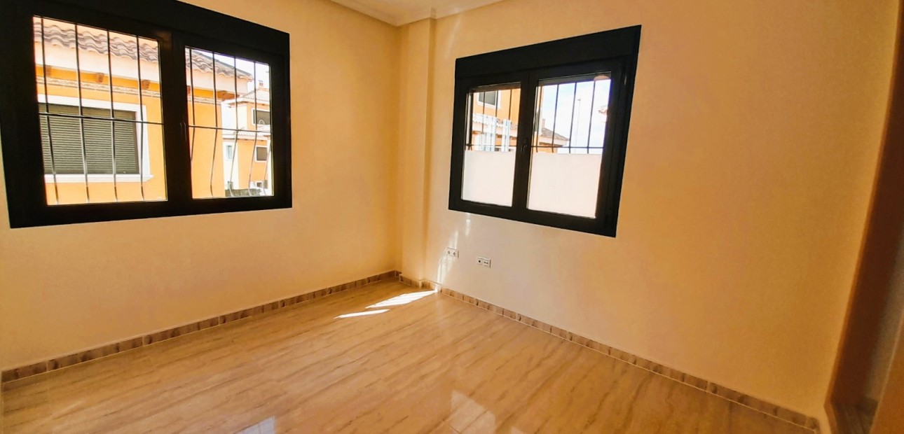 Herverkoop - Detached Villa -
Ciudad Quesada - Lo Marabu