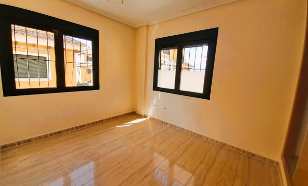 Herverkoop - Detached Villa -
Ciudad Quesada - Lo Marabu