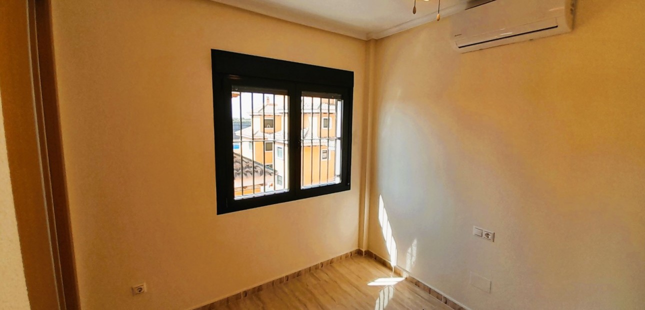 Herverkoop - Detached Villa -
Ciudad Quesada - Lo Marabu