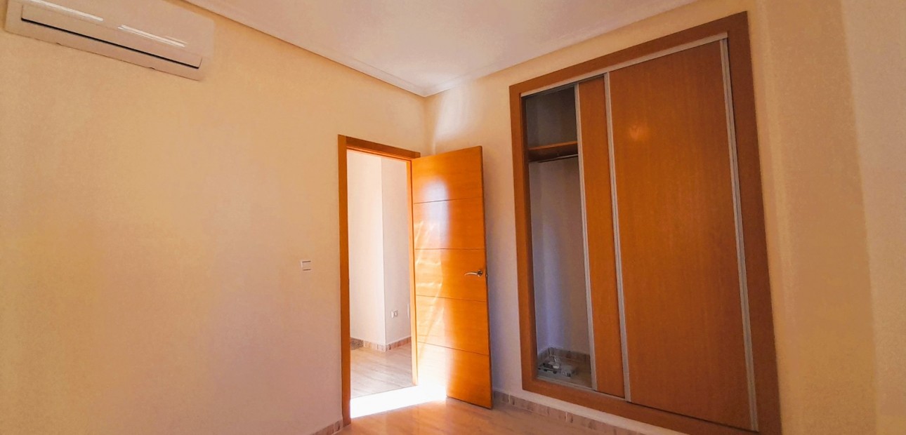 Herverkoop - Detached Villa -
Ciudad Quesada - Lo Marabu