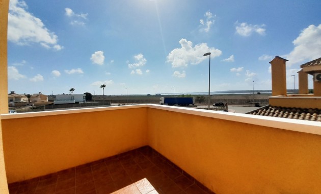 Herverkoop - Detached Villa -
Ciudad Quesada - Lo Marabu