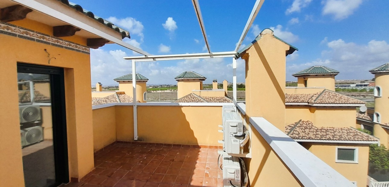 Herverkoop - Detached Villa -
Ciudad Quesada - Lo Marabu