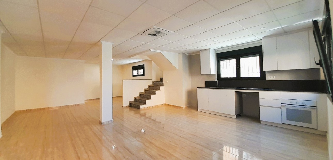 Herverkoop - Detached Villa -
Ciudad Quesada - Lo Marabu