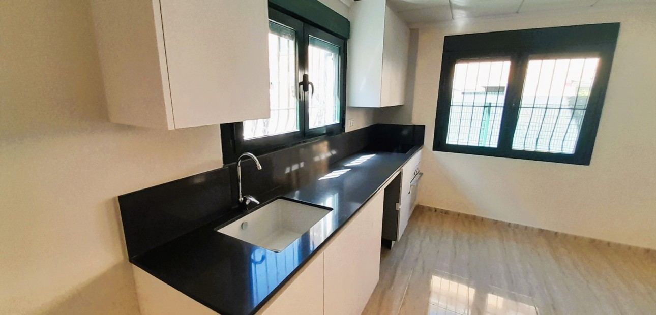 Herverkoop - Detached Villa -
Ciudad Quesada - Lo Marabu