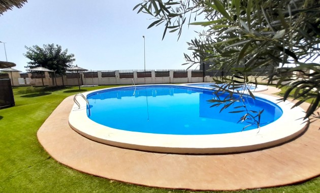 Herverkoop - Detached Villa -
Ciudad Quesada - Lo Marabu