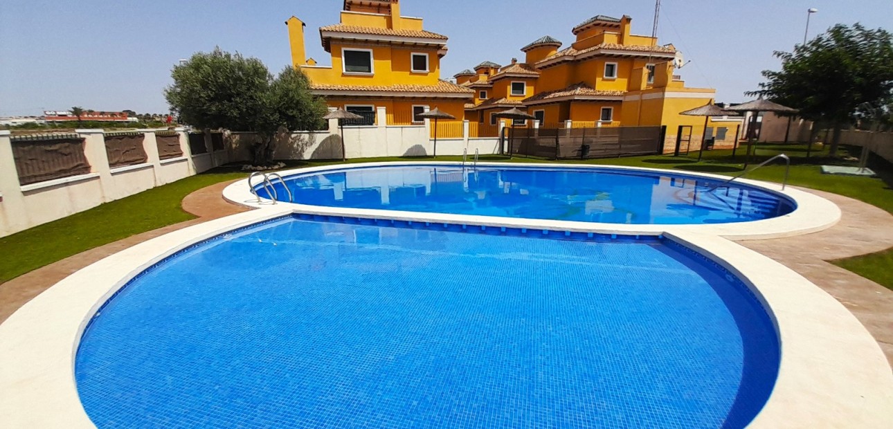 Herverkoop - Detached Villa -
Ciudad Quesada - Lo Marabu