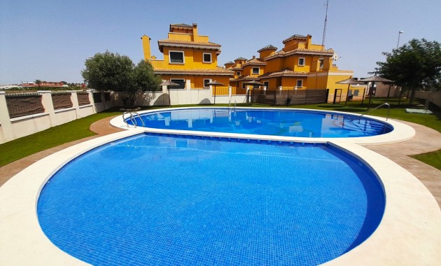 Herverkoop - Semi Detached Villa -
Ciudad Quesada - Lo Marabu