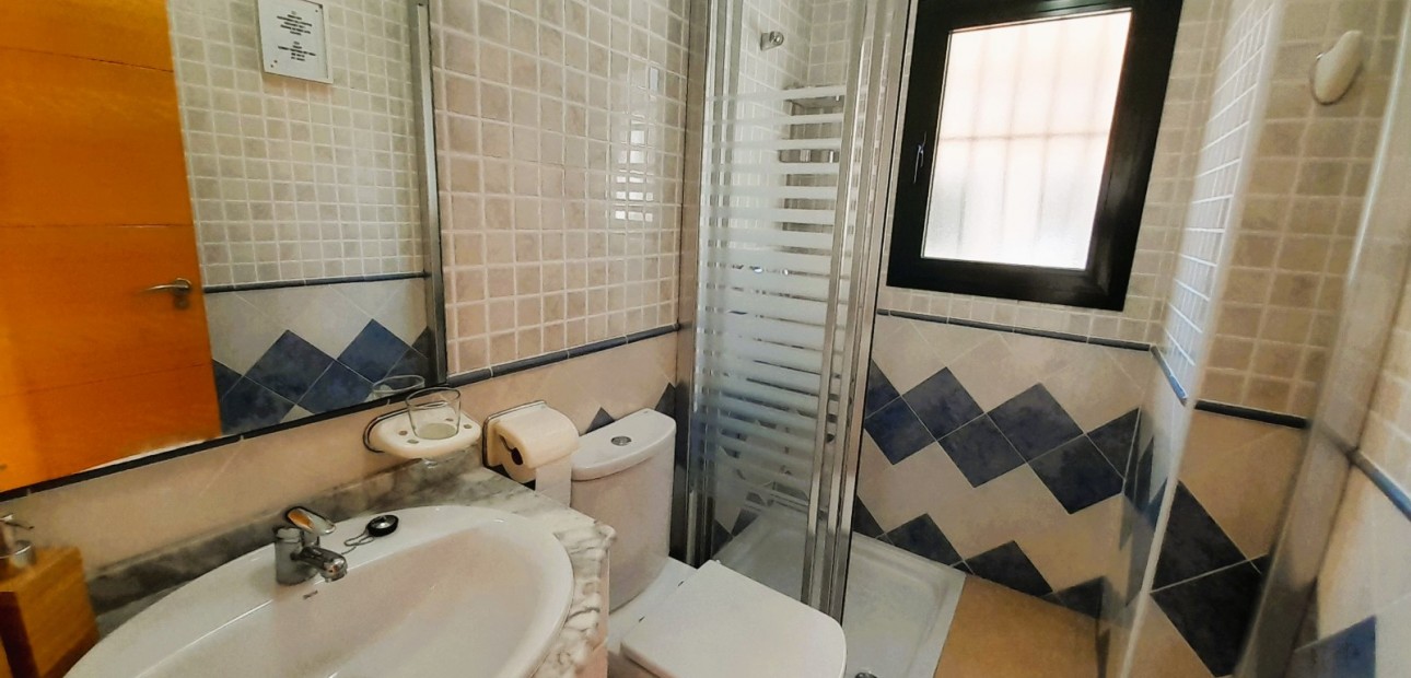 Herverkoop - Semi Detached Villa -
Ciudad Quesada - Lo Marabu