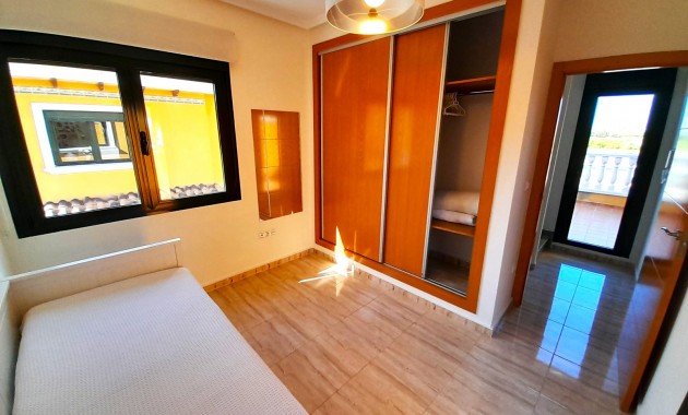 Herverkoop - Semi Detached Villa -
Ciudad Quesada - Lo Marabu