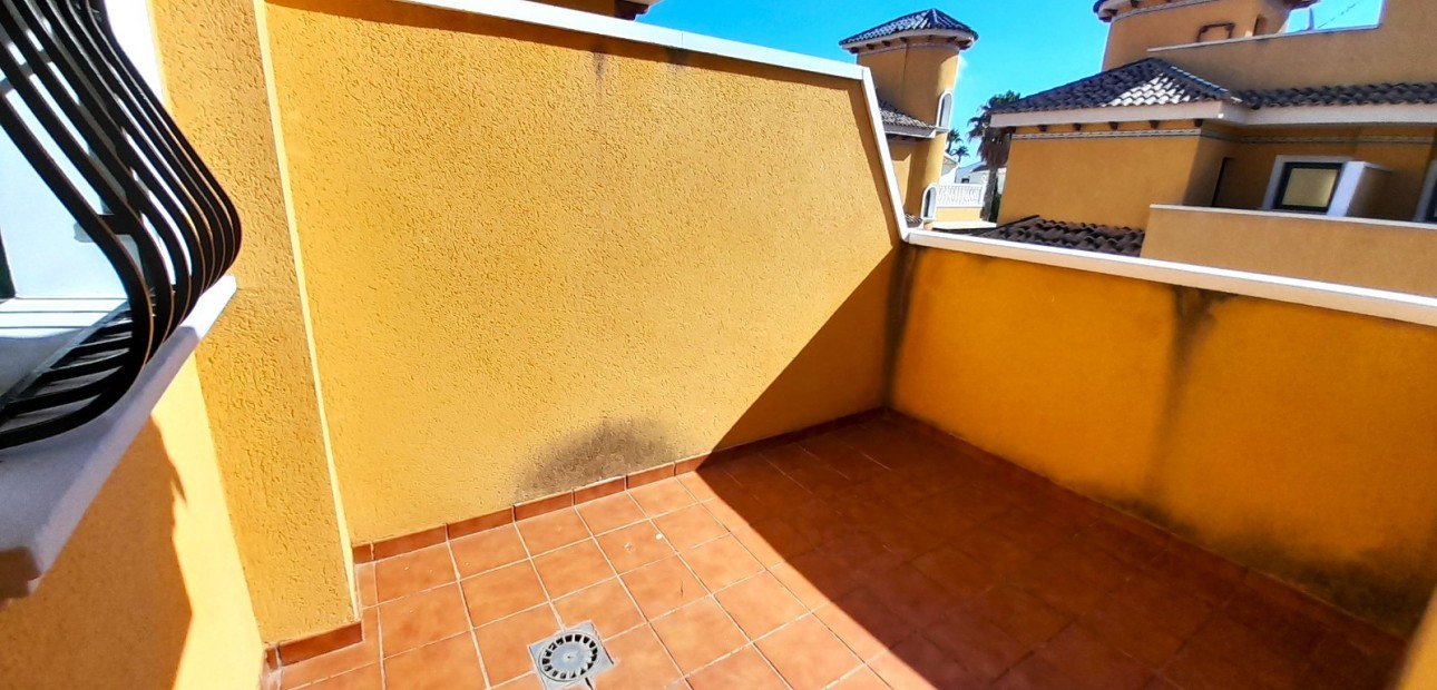 Herverkoop - Semi Detached Villa -
Ciudad Quesada - Lo Marabu