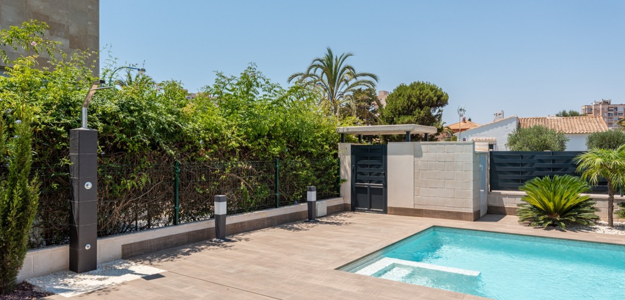 Nieuwbouw - Modelo Silvia -
La Manga del Mar Menor - Playa Honda