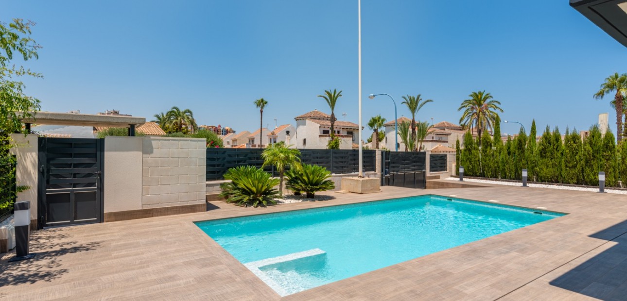 Nieuwbouw - Modelo Silvia -
La Manga del Mar Menor - Playa Honda