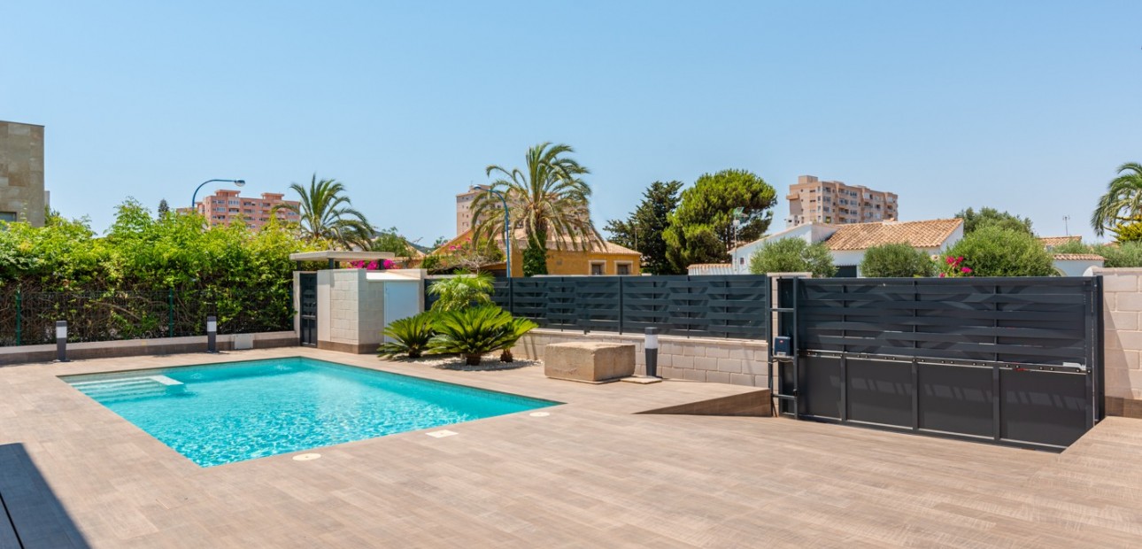 Nieuwbouw - Modelo Silvia -
La Manga del Mar Menor - Playa Honda