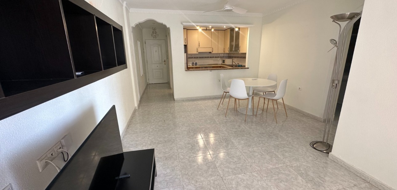 Herverkoop - Appartement / flat -
Algorfa