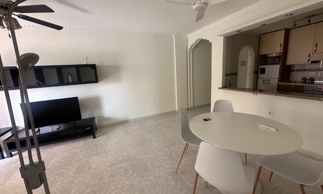 Herverkoop - Appartement / flat -
Algorfa