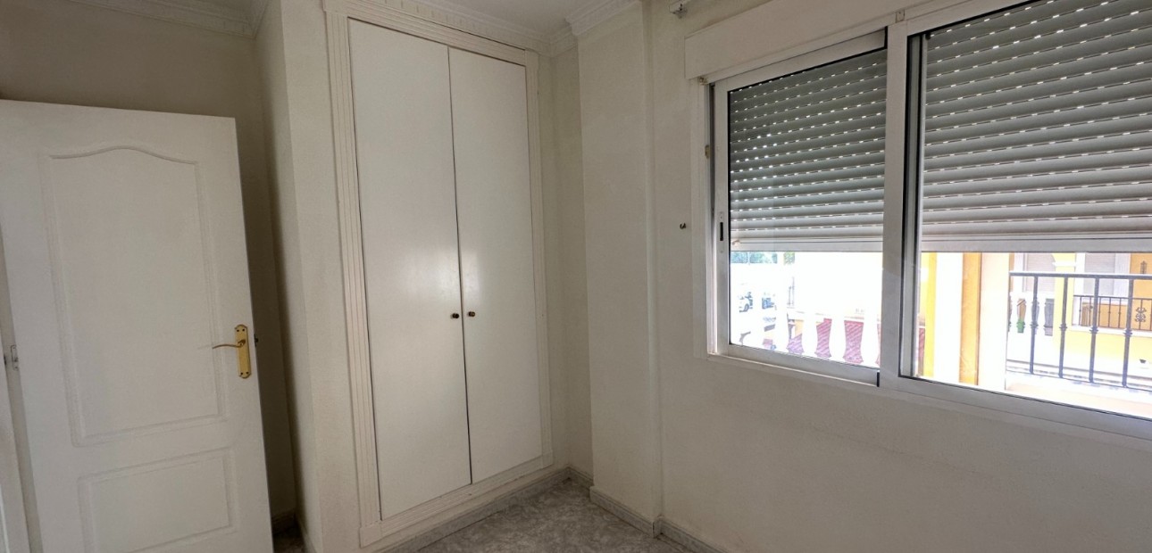 Herverkoop - Appartement / flat -
Algorfa