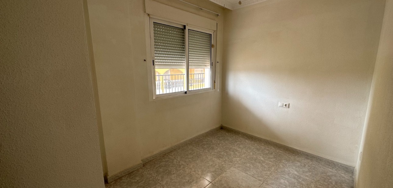 Herverkoop - Appartement / flat -
Algorfa