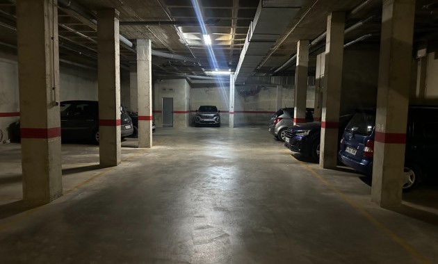 Herverkoop - Appartement / flat -
Algorfa