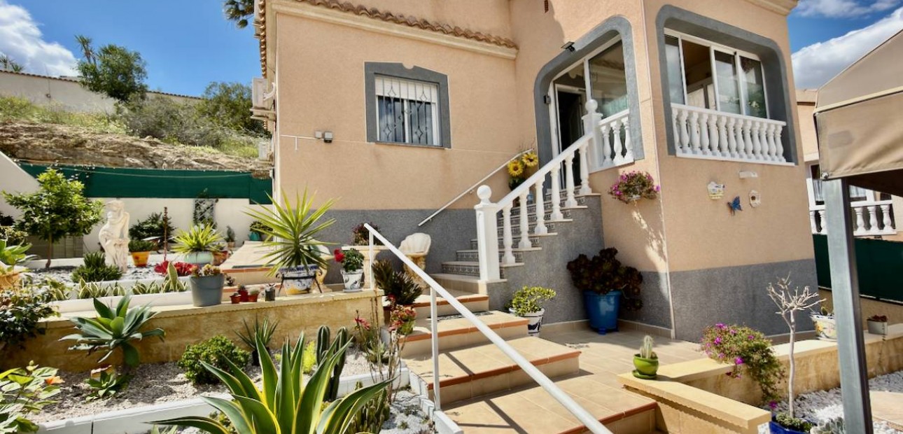 Herverkoop - Villa -
Ciudad Quesada