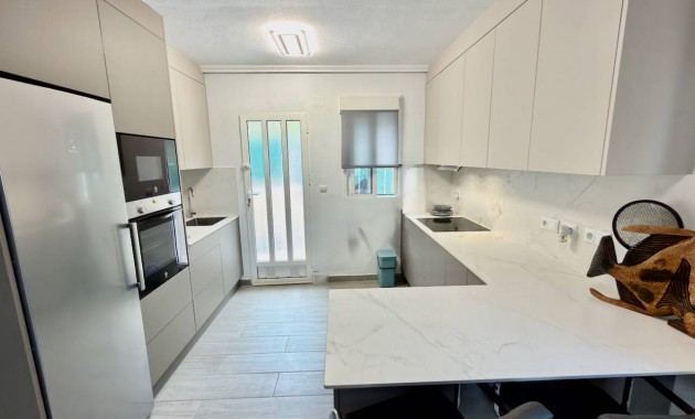 Herverkoop - Villa -
Ciudad Quesada