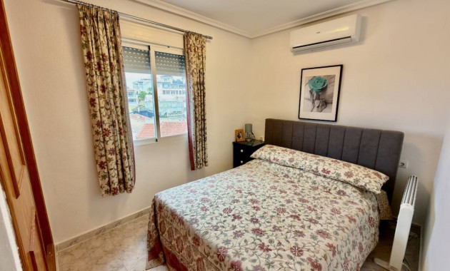 Herverkoop - Villa -
Ciudad Quesada