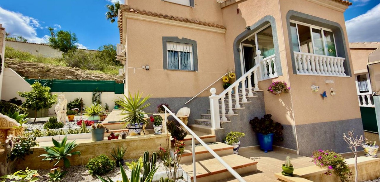 Herverkoop - Villa -
Ciudad Quesada