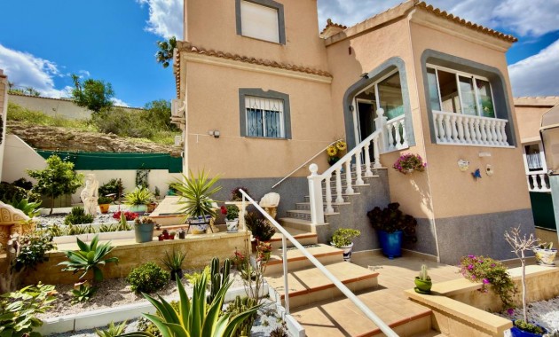 Herverkoop - Villa -
Ciudad Quesada