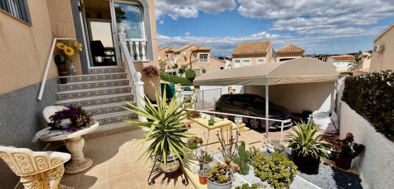 Herverkoop - Villa -
Ciudad Quesada