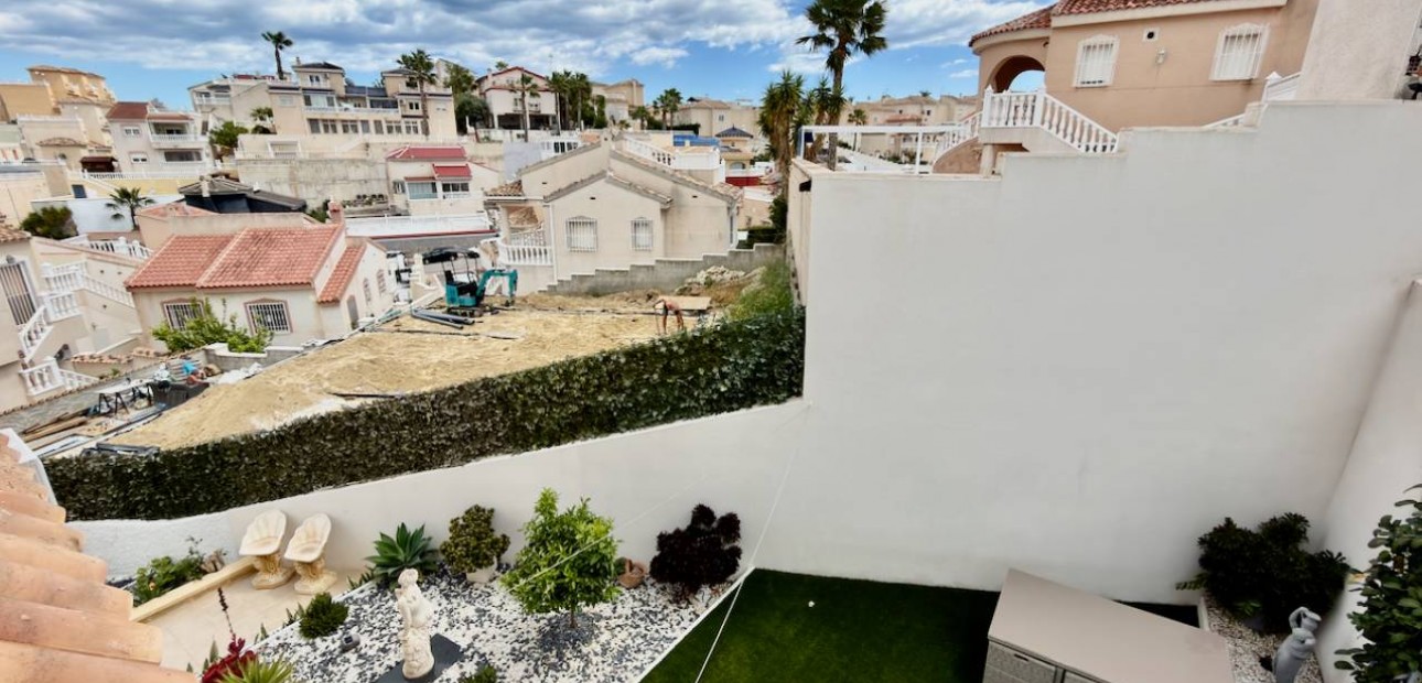 Herverkoop - Villa -
Ciudad Quesada