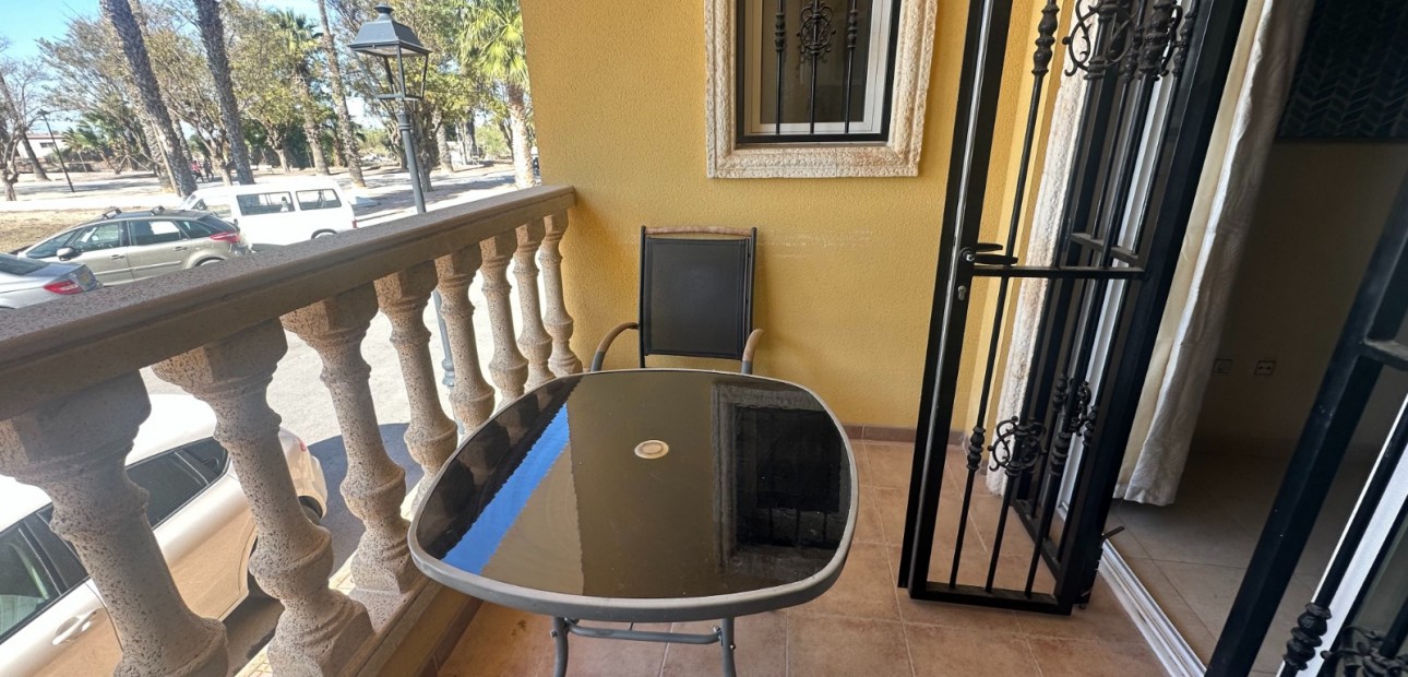 Sale - Apartment / flat -
Jacarilla