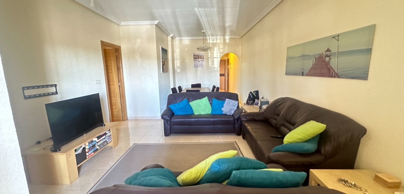 Sale - Apartment / flat -
Jacarilla