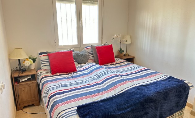 Sale - Apartment / flat -
Jacarilla