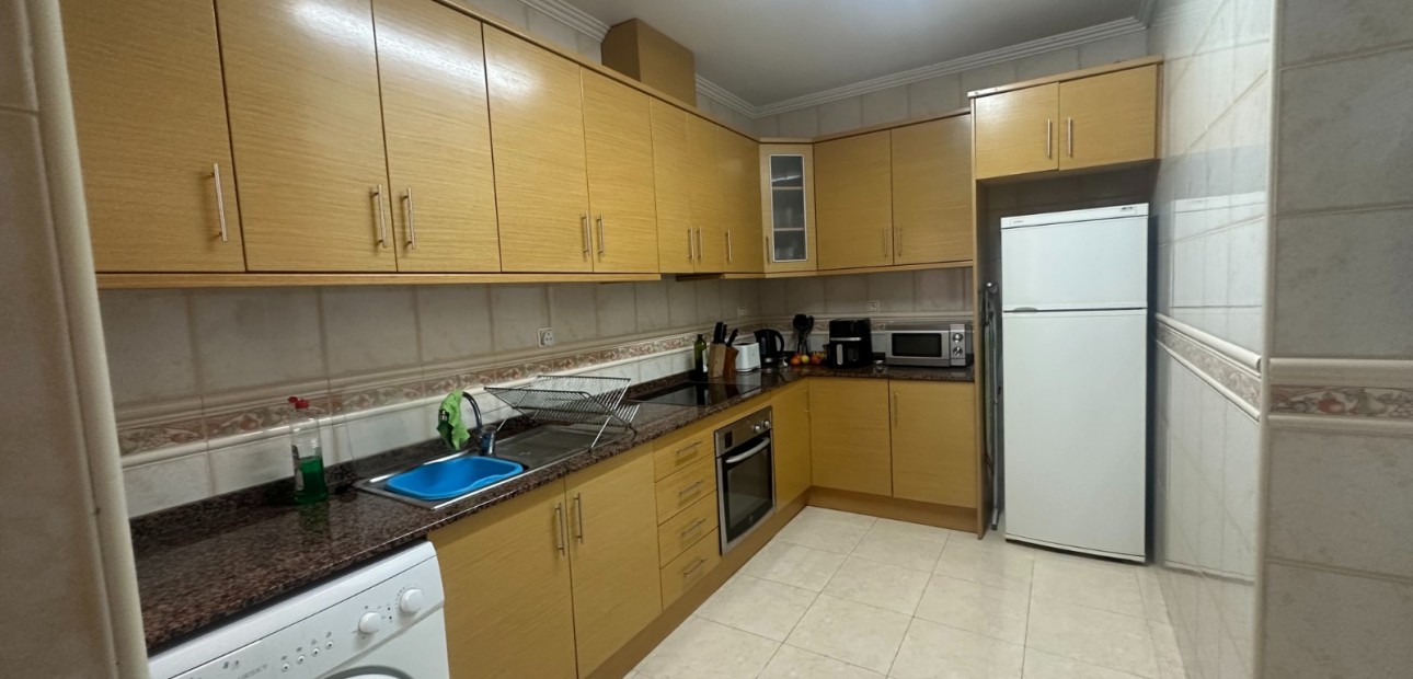 Sale - Apartment / flat -
Jacarilla
