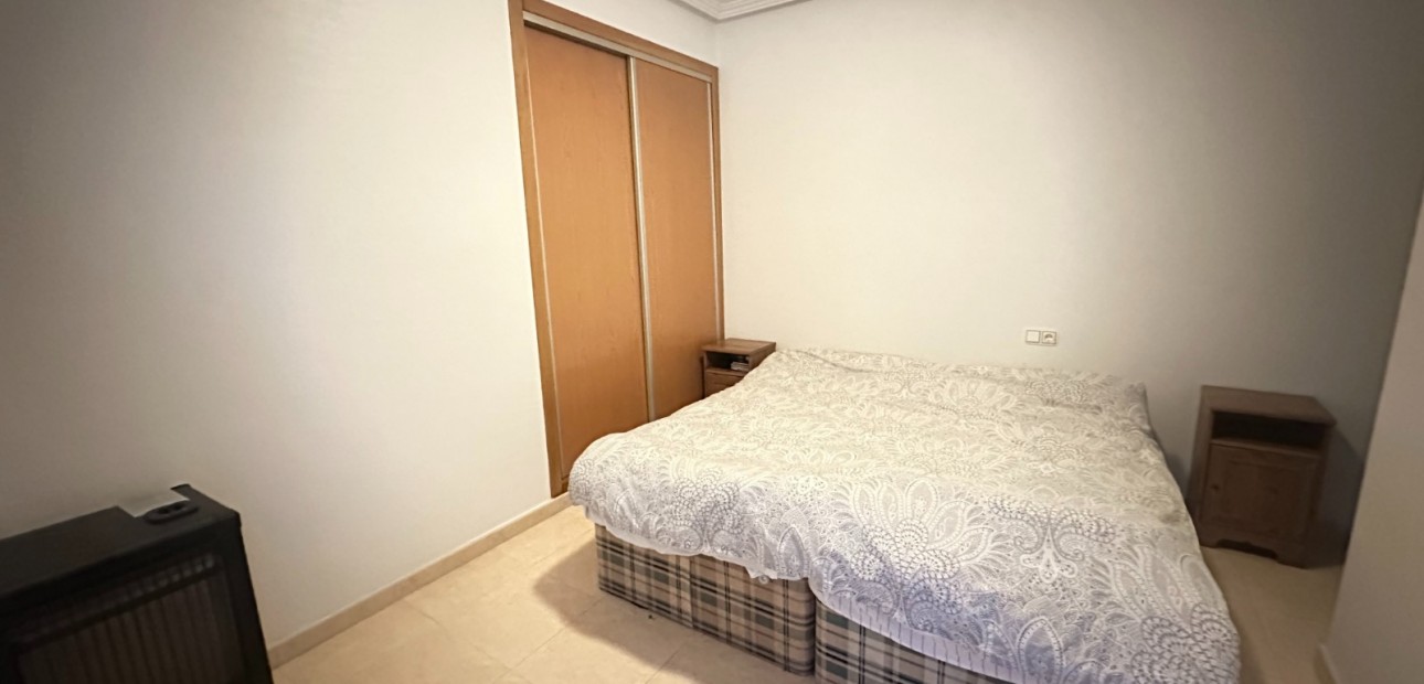 Sale - Apartment / flat -
Jacarilla