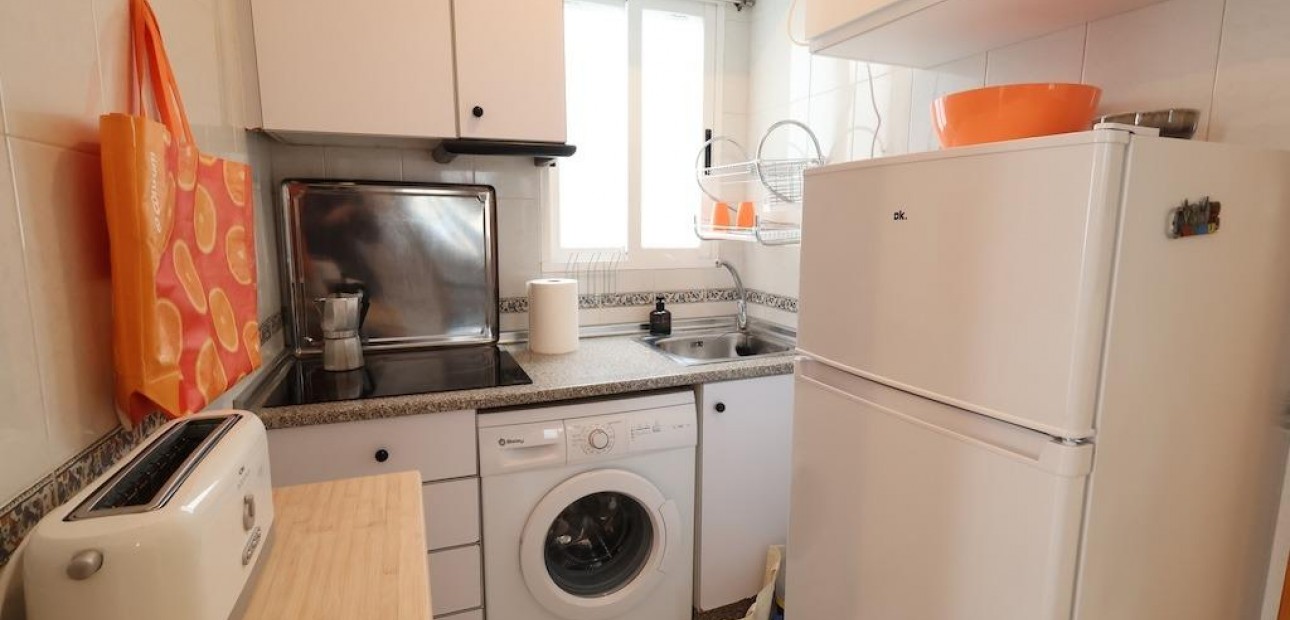 Herverkoop - Appartement / flat -
Torrevieja - Centro