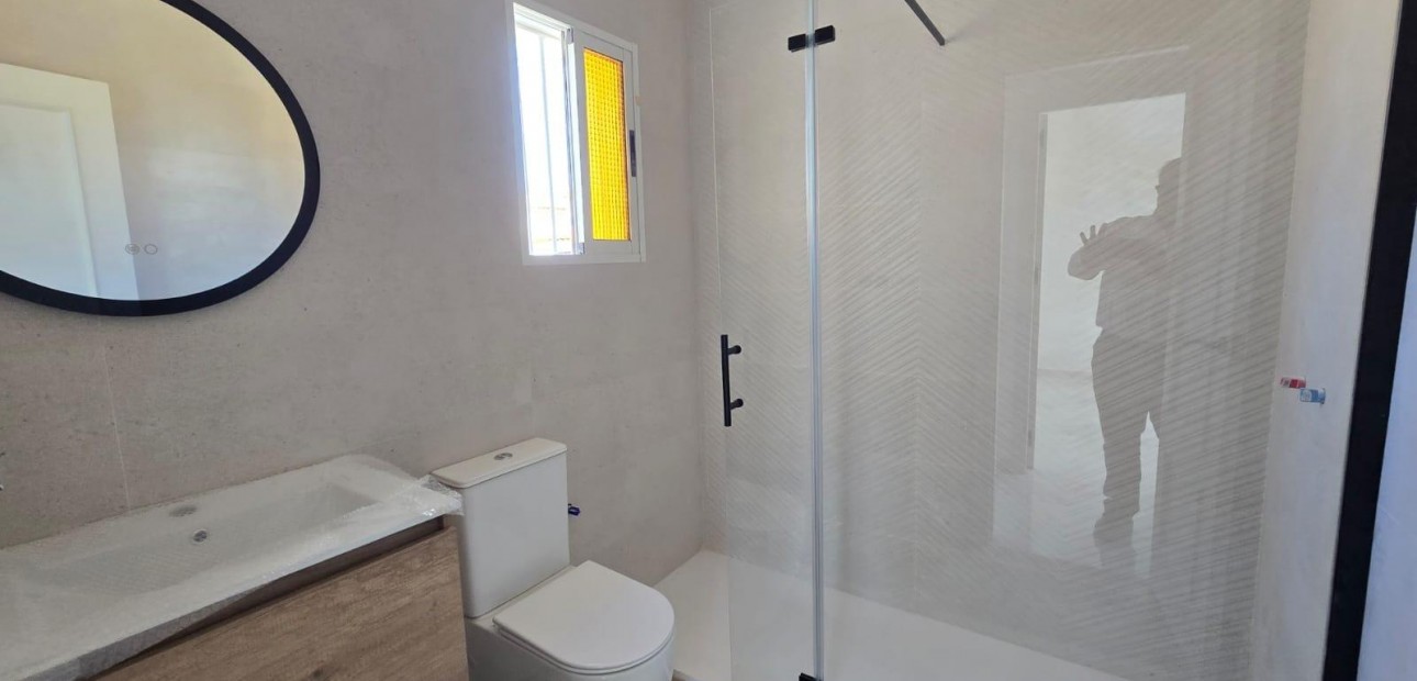 Herverkoop - duplex -
Torrevieja - Torretas