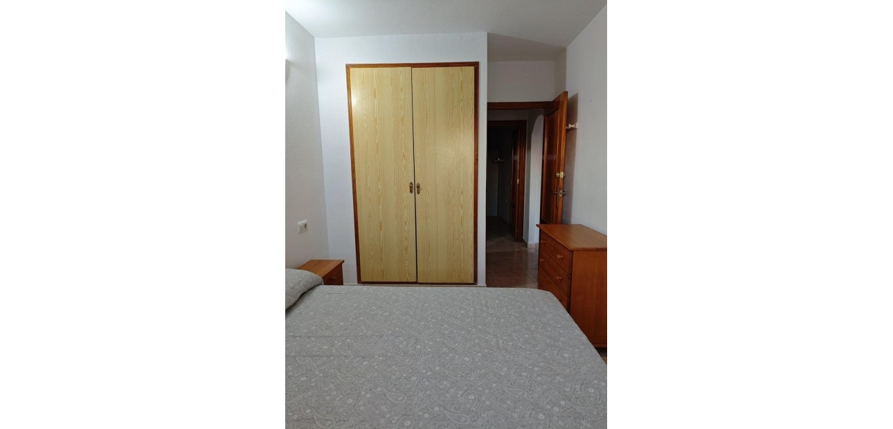 Herverkoop - Appartement / flat -
Torrevieja - Parque de las Naciones