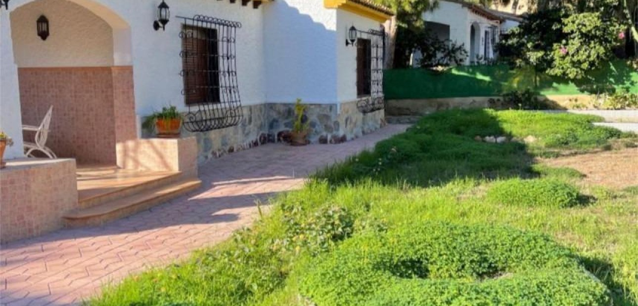 Herverkoop - Villa -
Orihuela Costa - Rocio del Mar