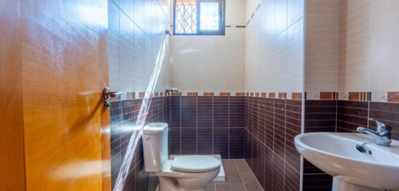 Herverkoop - Villa -
Orihuela Costa - PAU 8