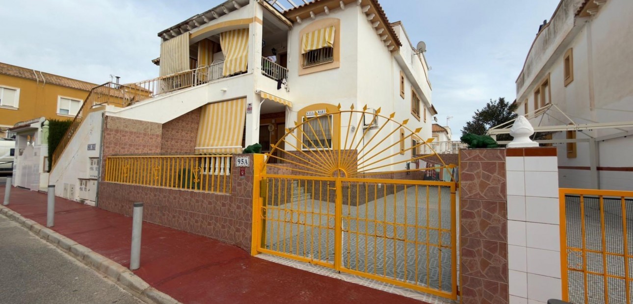 Herverkoop - Bungalow -
Orihuela Costa - Playa Flamenca Norte