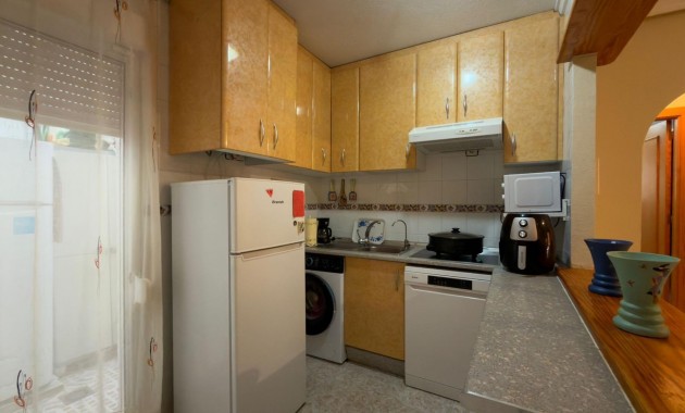 Herverkoop - Bungalow -
Orihuela Costa - Playa Flamenca Norte