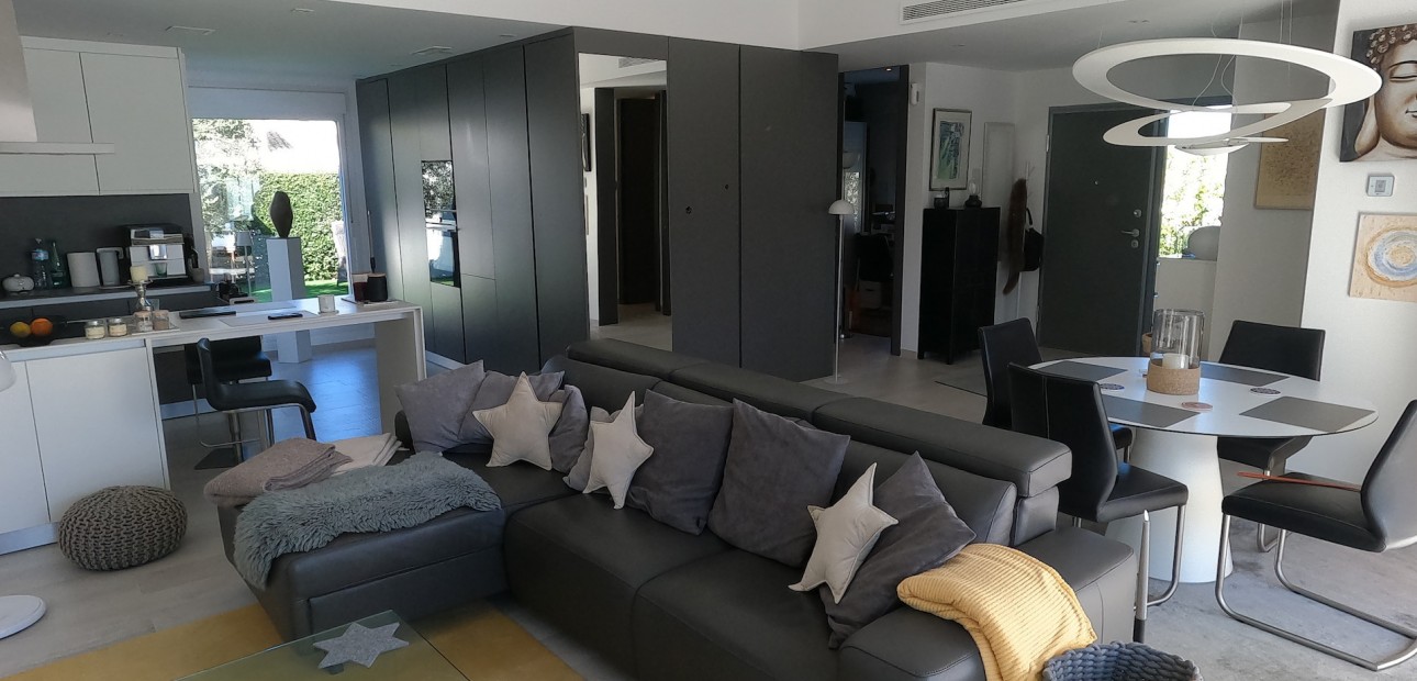 Herverkoop - Detached Villa -
Algorfa - La Finca Golf Resort