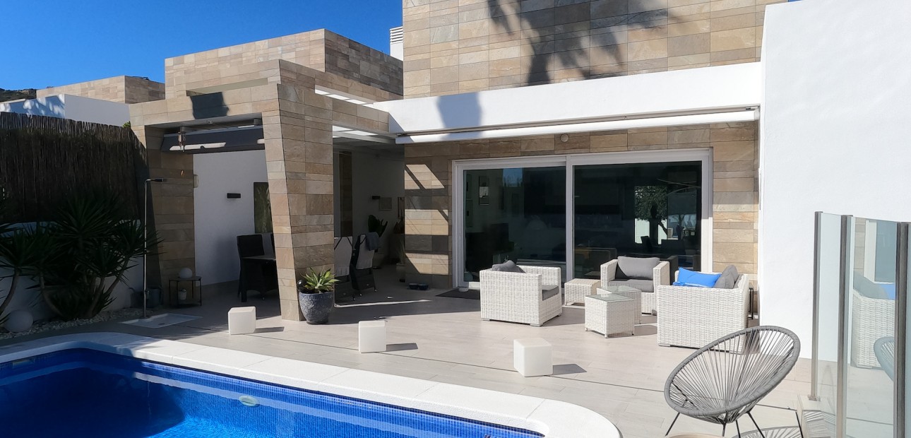 Herverkoop - Detached Villa -
Algorfa - La Finca Golf Resort