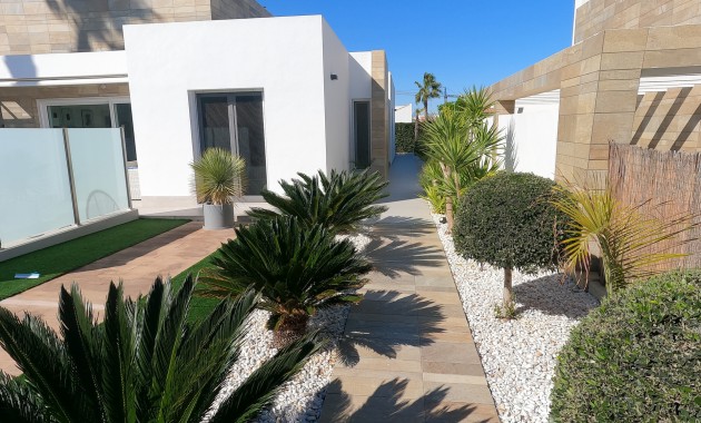 Herverkoop - Detached Villa -
Algorfa - La Finca Golf Resort