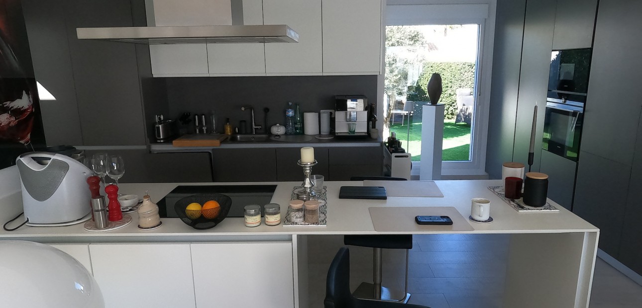 Herverkoop - Detached Villa -
Algorfa - La Finca Golf Resort